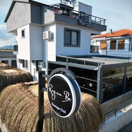 Reynabe Boutique Hotel ディキリ エクステリア 写真