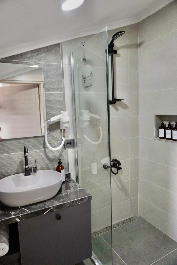 Reynabe Boutique Hotel ディキリ エクステリア 写真