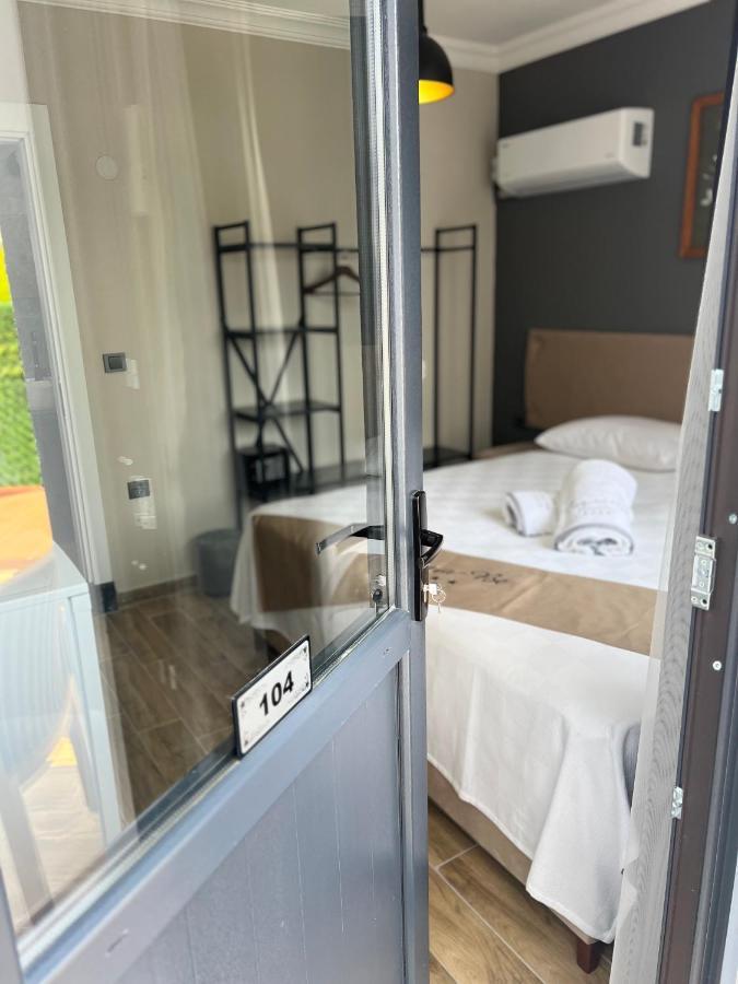 Reynabe Boutique Hotel ディキリ エクステリア 写真