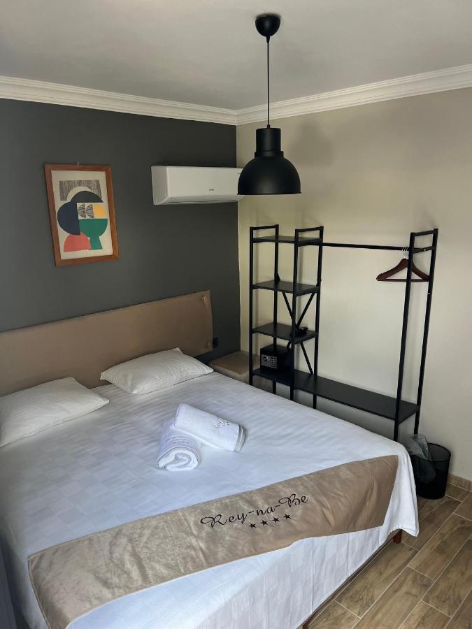 Reynabe Boutique Hotel ディキリ エクステリア 写真